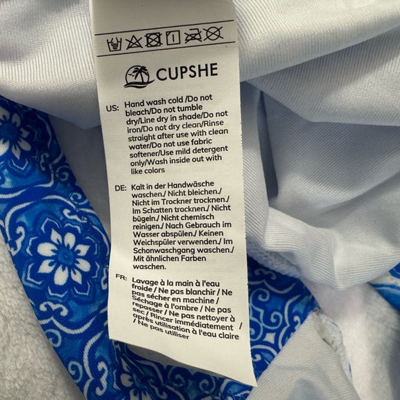 Boho Shell Stitch Halter Bikini Top & Cheeky Bottoms Set Size M - Picture 7 of 13